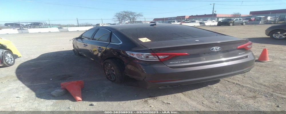 5NPE34AF7FH141425 2015 HYUNDAI SONATA photo no. 3
