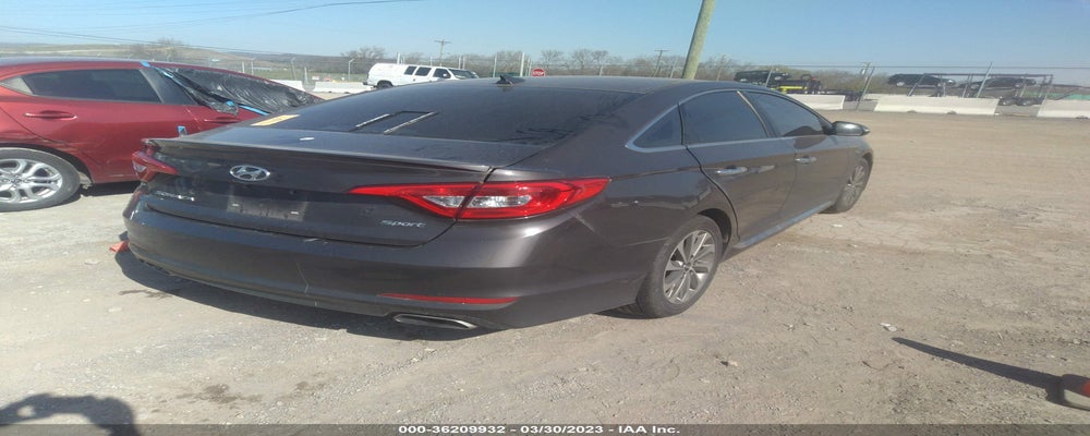 5NPE34AF7FH141425 2015 HYUNDAI SONATA photo no. 4