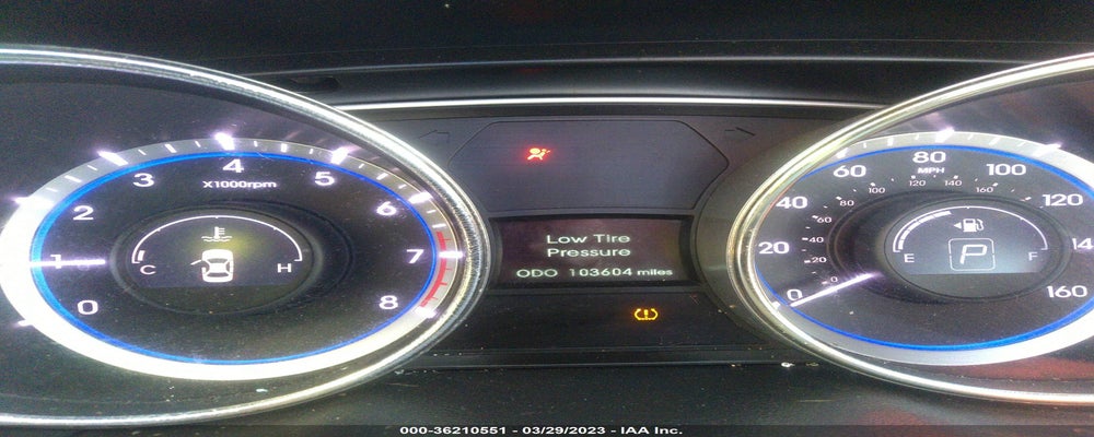 5NPEC4AC8BH020192 2011 HYUNDAI SONATA photo no. 7