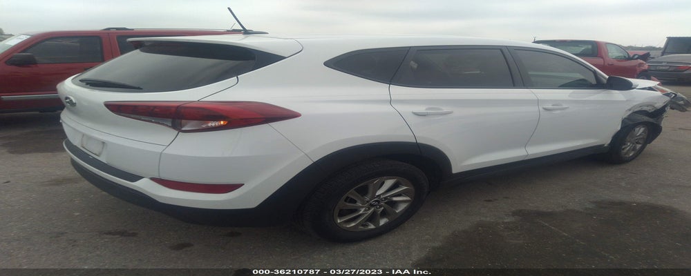 KM8J23A49HU511451 2017 HYUNDAI TUCSON photo no. 4