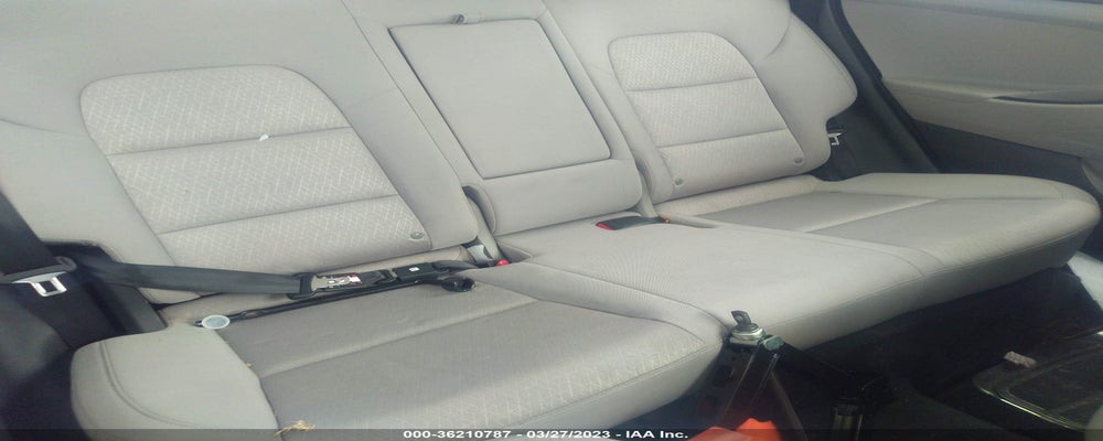 KM8J23A49HU511451 2017 HYUNDAI TUCSON photo no. 8