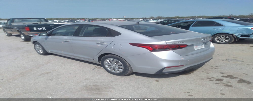 3KPC24A3XJE004881 2018 HYUNDAI ACCENT photo no. 3