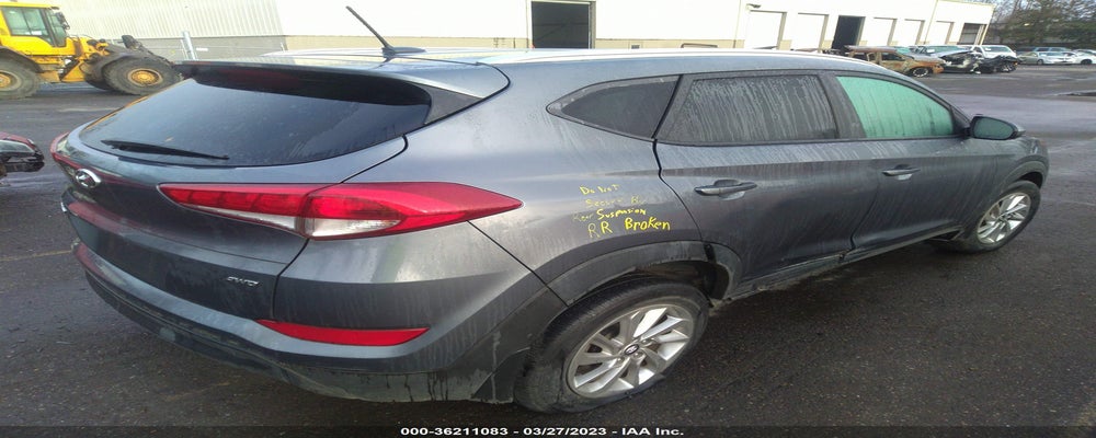 KM8J3CA4XHU318142 2017 HYUNDAI TUCSON photo no. 4