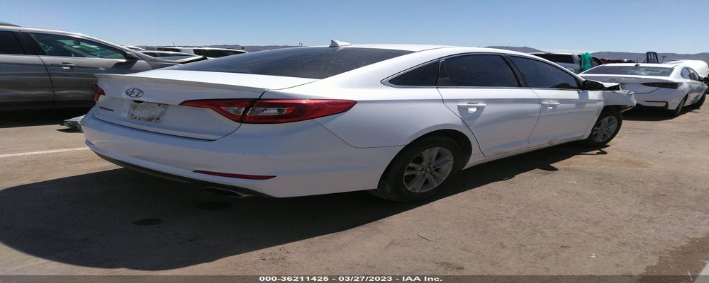 5NPE24AF2FH107251 2015 HYUNDAI SONATA photo no. 4
