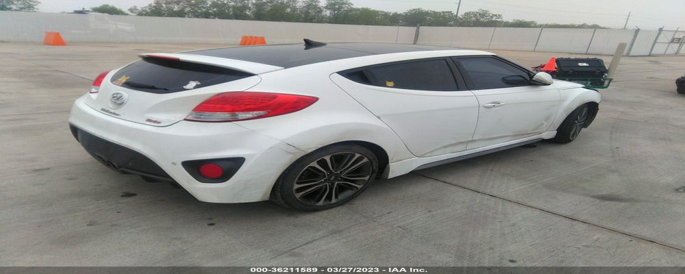 KMHTC6AE7HU309689 2017 HYUNDAI VELOSTER photo no. 4