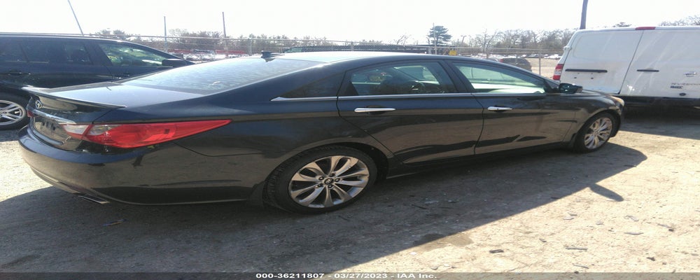 5NPEC4AC0DH523623 2013 HYUNDAI SONATA photo no. 4