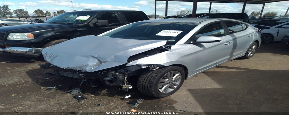 KMHD84LFXJU493113 2018 HYUNDAI ELANTRA photo no. 2