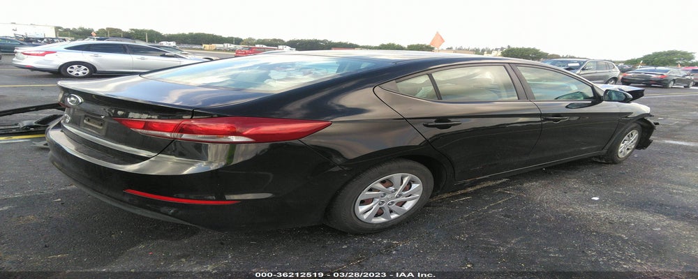 KMHD74LFXJU520359 2018 HYUNDAI ELANTRA photo no. 4