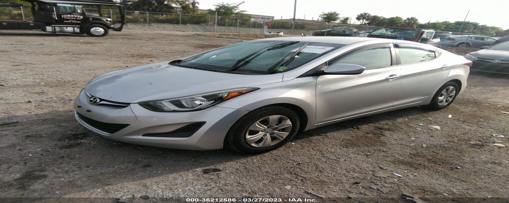 5NPDH4AE8GH779138 2016 HYUNDAI ELANTRA photo no. 2