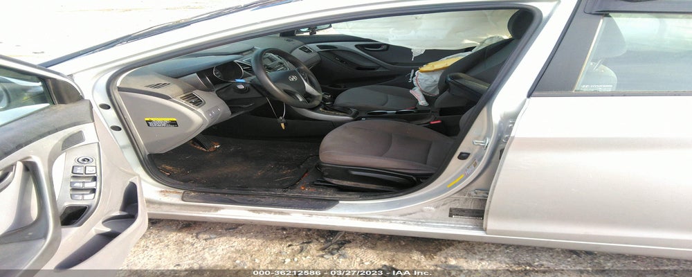 5NPDH4AE8GH779138 2016 HYUNDAI ELANTRA photo no. 5