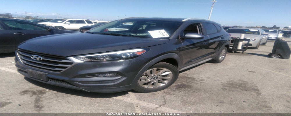 KM8J33A44JU681655 2018 HYUNDAI TUCSON photo no. 2