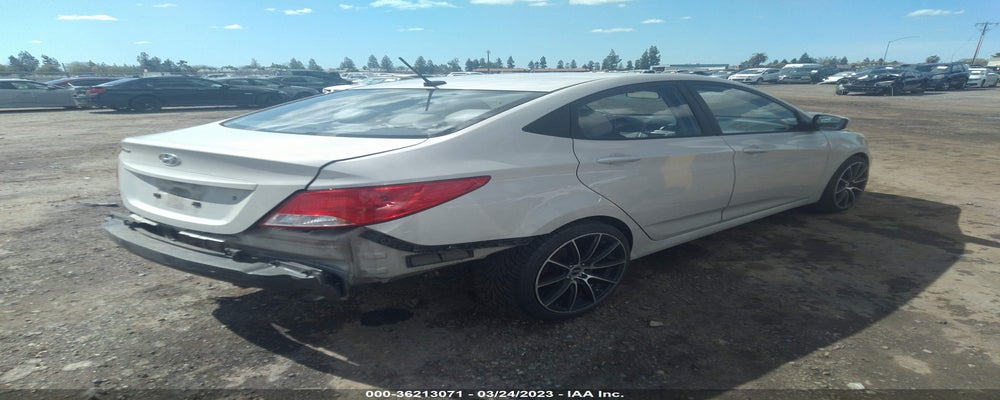 KMHCT4AEXGU033284 2016 HYUNDAI ACCENT photo no. 4