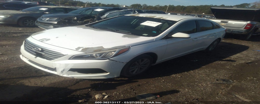 5NPE24AF9FH017840 2015 HYUNDAI SONATA photo no. 2