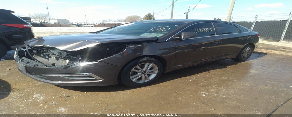 5NPE24AFXFH171909 2015 HYUNDAI SONATA photo no. 2