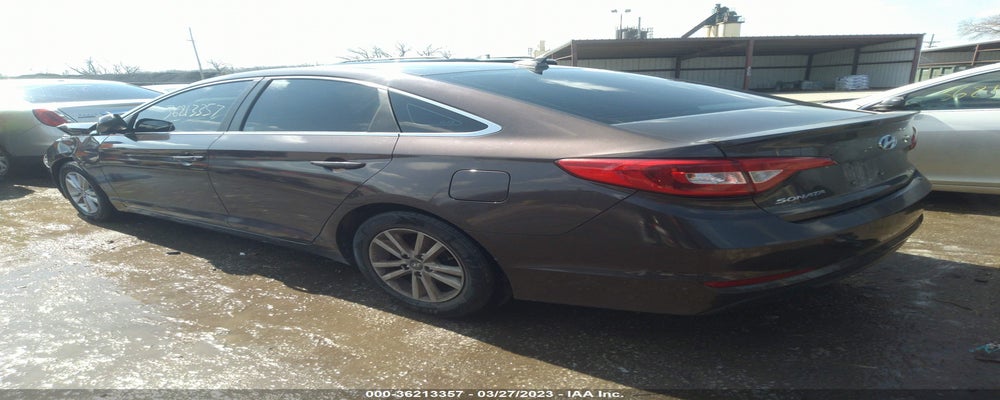 5NPE24AFXFH171909 2015 HYUNDAI SONATA photo no. 3