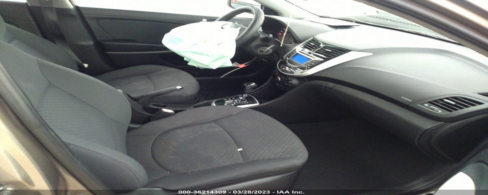 KMHCU5AE4DU078607 2013 HYUNDAI ACCENT photo no. 5