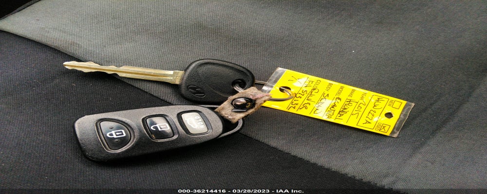 5NPDH4AE9FH573132 2015 HYUNDAI ELANTRA photo no. 11