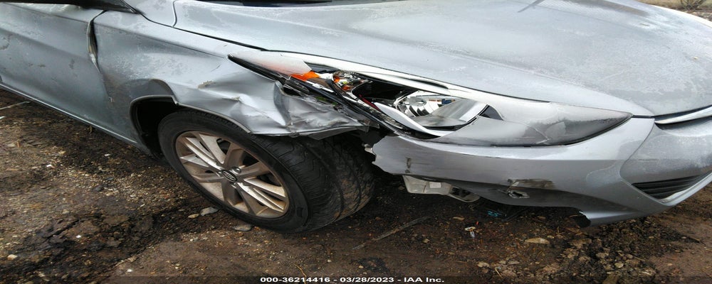 5NPDH4AE9FH573132 2015 HYUNDAI ELANTRA photo no. 6
