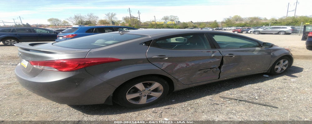 5NPDH4AE7DH395685 2013 HYUNDAI ELANTRA photo no. 4