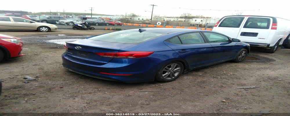 5NPD84LF6HH183825 2017 HYUNDAI ELANTRA photo no. 4