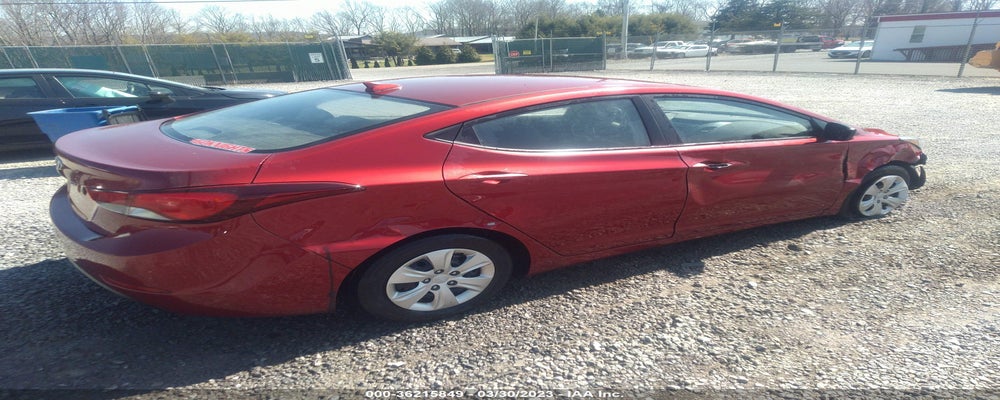 5NPDH4AE0GH768599 2016 HYUNDAI ELANTRA photo no. 4