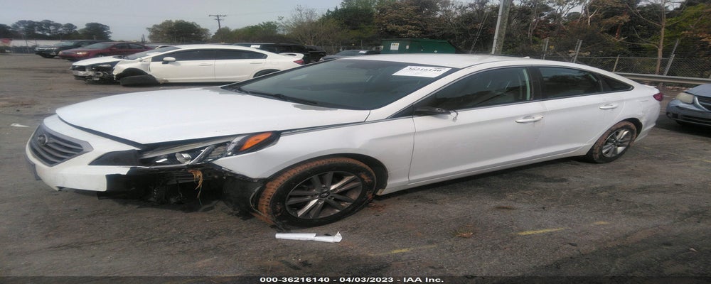 5NPE24AF1FH054655 2015 HYUNDAI SONATA photo no. 2