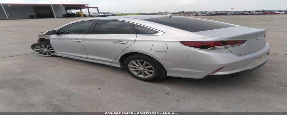 5NPE24AF5KH820347 2019 HYUNDAI SONATA photo no. 3