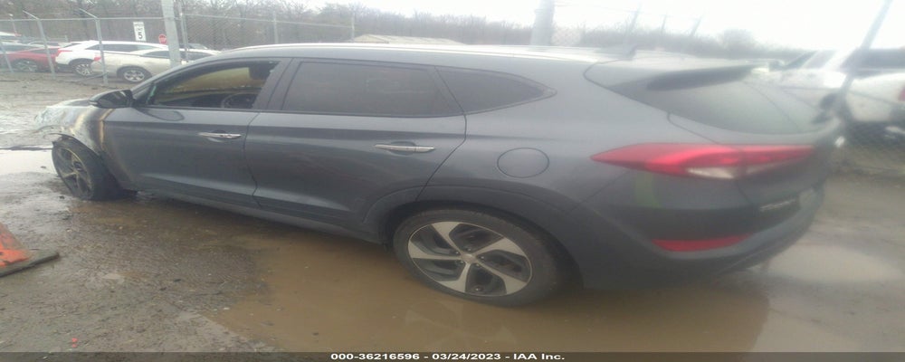 KM8J3CA21GU032399 2016 HYUNDAI TUCSON photo no. 3