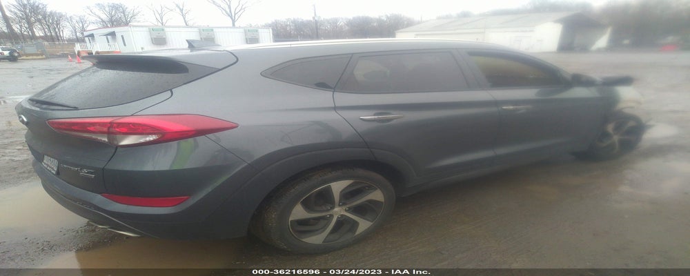 KM8J3CA21GU032399 2016 HYUNDAI TUCSON photo no. 4