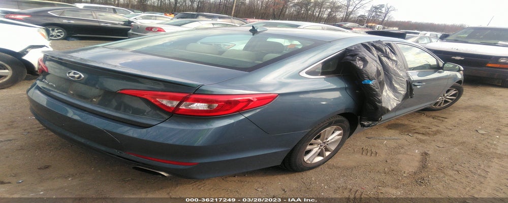 5NPE24AF0FH139499 2015 HYUNDAI SONATA photo no. 4