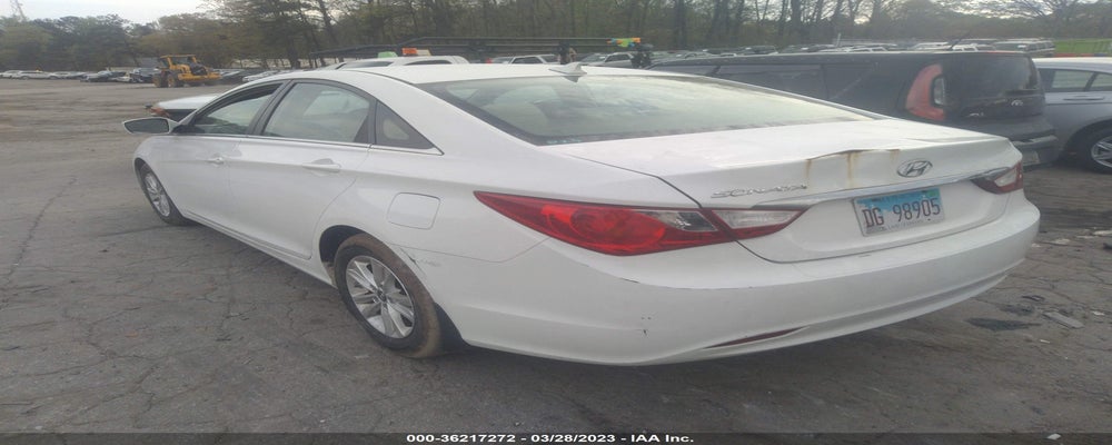 5NPEB4AC6DH745425 2013 HYUNDAI SONATA photo no. 3