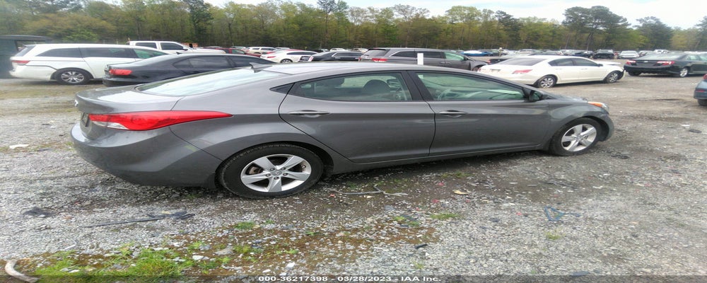 5NPDH4AE2DH234211 2013 HYUNDAI ELANTRA photo no. 4