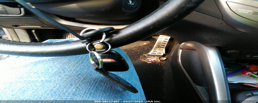 KMHTC6AD6CU044280 2012 HYUNDAI VELOSTER photo no. 11