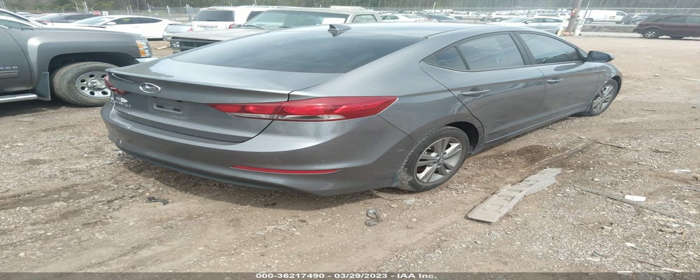 5NPD84LF4JH328575 2018 HYUNDAI ELANTRA photo no. 4