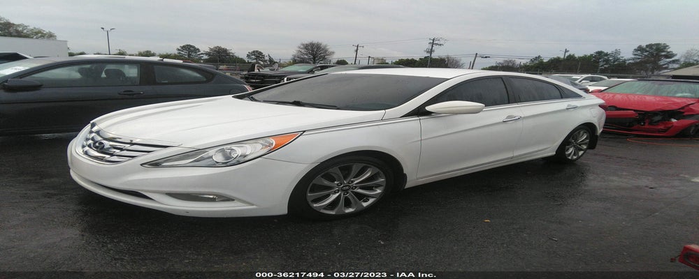 5NPEC4AC6DH532178 2013 HYUNDAI SONATA photo no. 2