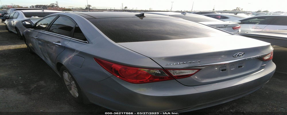 5NPEC4AC4CH456328 2012 HYUNDAI SONATA photo no. 3