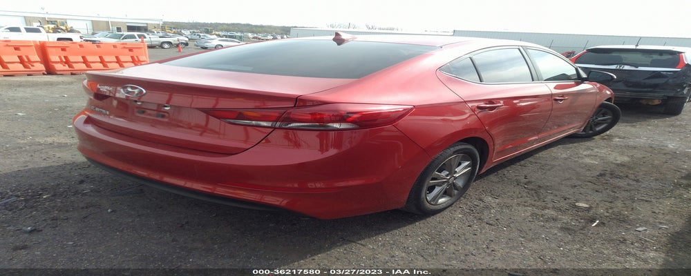 5NPD84LF8HH032078 2017 HYUNDAI ELANTRA photo no. 4