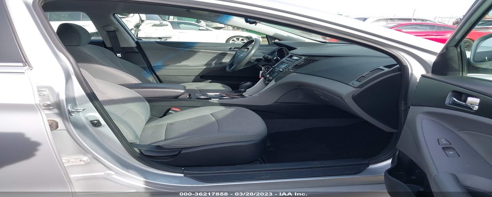 5NPEB4AC8EH939746 2014 HYUNDAI SONATA photo no. 5