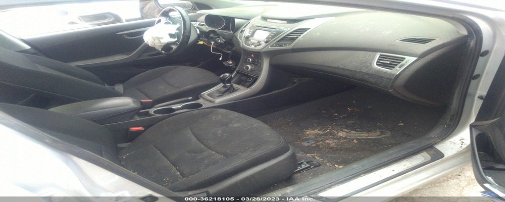 5NPDH4AE3FH602916 2015 HYUNDAI ELANTRA photo no. 5