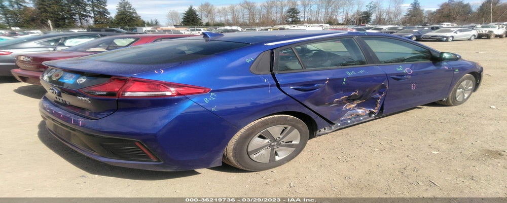 KMHC65LC5KU137599 2019 HYUNDAI IONIQ HYBRID photo no. 4