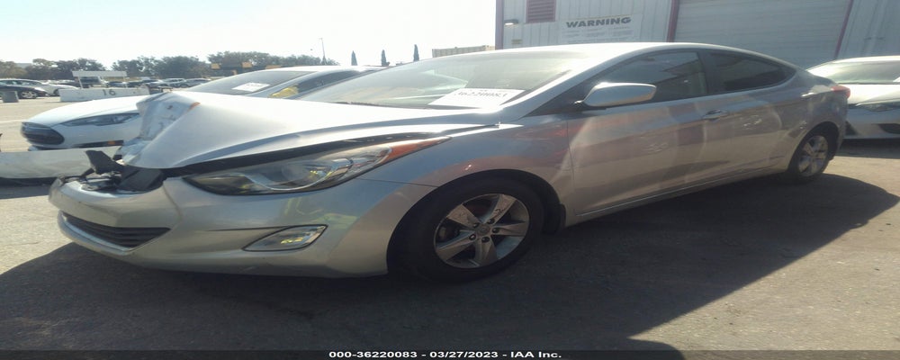 5NPDH4AE0DH230397 2013 HYUNDAI ELANTRA photo no. 2