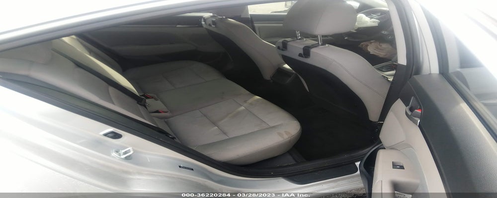 5NPD84LF9HH139379 2017 HYUNDAI ELANTRA photo no. 8