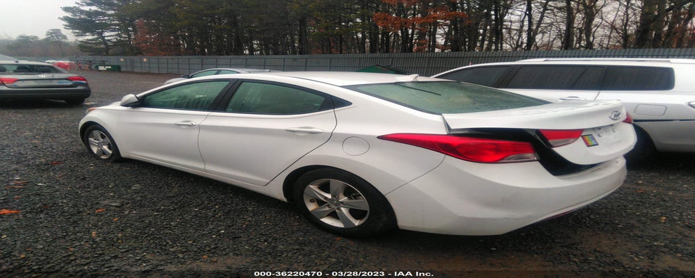 5NPDH4AE7DH355140 2013 HYUNDAI ELANTRA photo no. 3