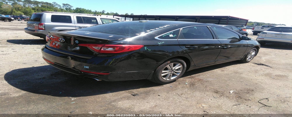 5NPE24AF6FH039942 2015 HYUNDAI SONATA photo no. 4