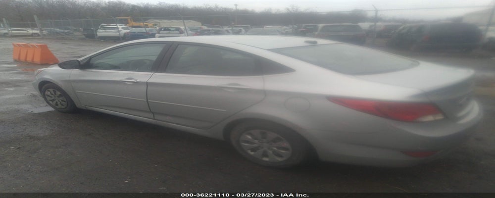 KMHCT4AE2FU894098 2015 HYUNDAI ACCENT photo no. 3