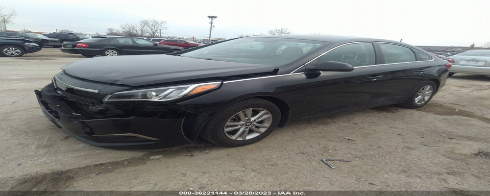 5NPE24AF1FH025348 2015 HYUNDAI SONATA photo no. 2
