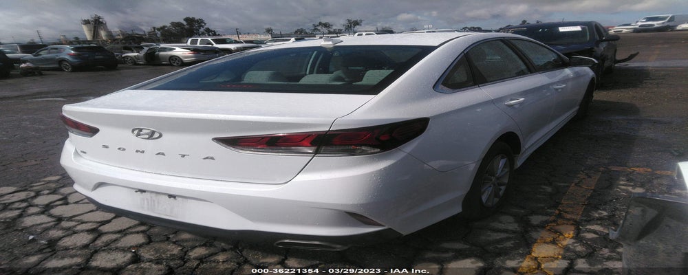 5NPE24AF1JH696673 2018 HYUNDAI SONATA photo no. 4