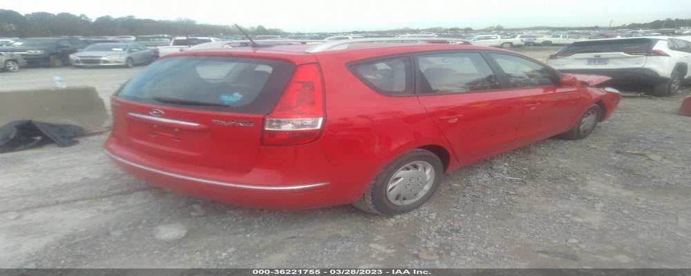 KMHDC8AE6BU106381 2011 HYUNDAI ELANTRA TOURING photo no. 4