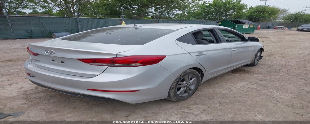 5NPD84LF4HH169454 2017 HYUNDAI ELANTRA photo no. 4