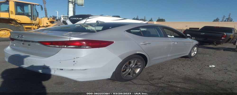 5NPD84LF7JH242855 2018 HYUNDAI ELANTRA photo no. 4